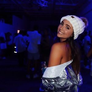 Meet your Posher, Jannelle